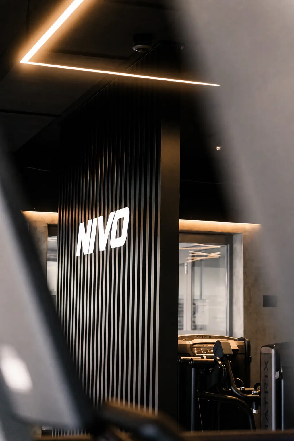 NIVO logo inside the boutique fitness club in Pfäffikon SZ